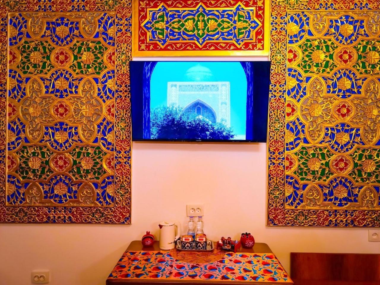Meros Hotel Bukhara Esterno foto
