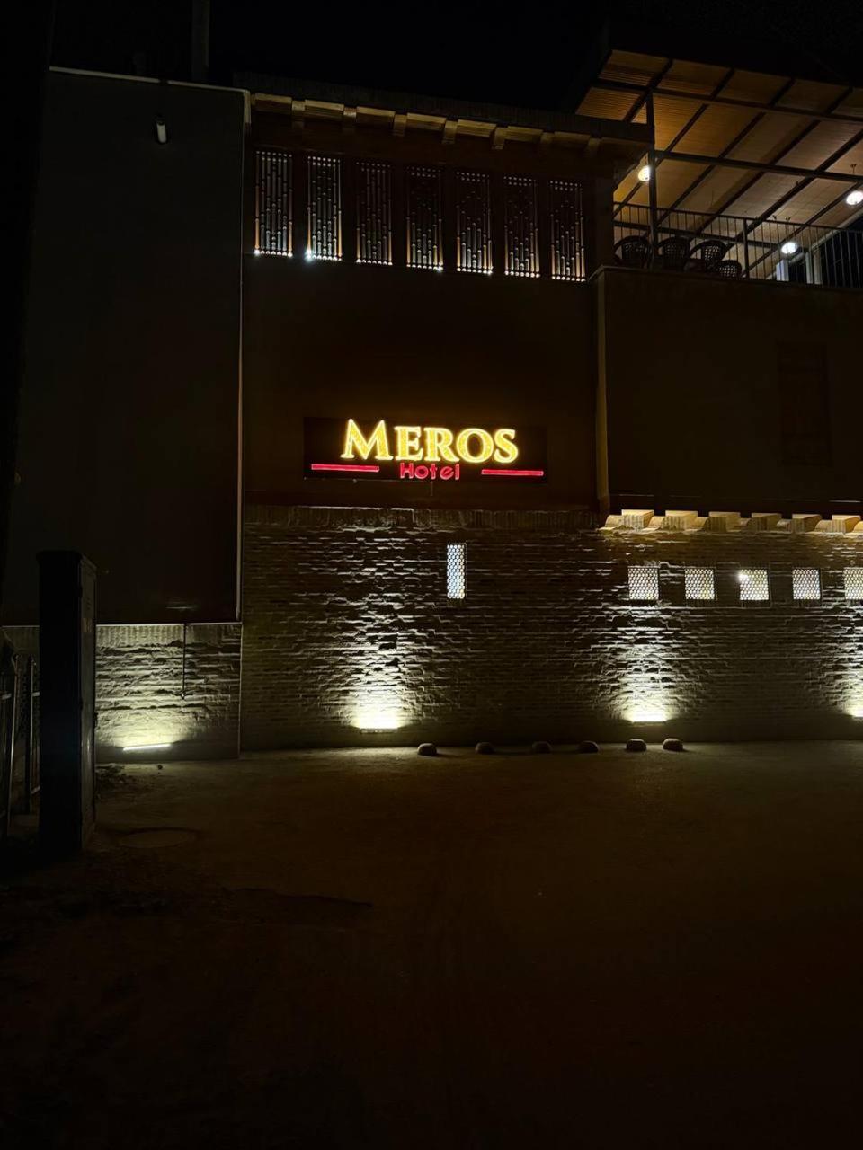 Meros Hotel Bukhara Esterno foto